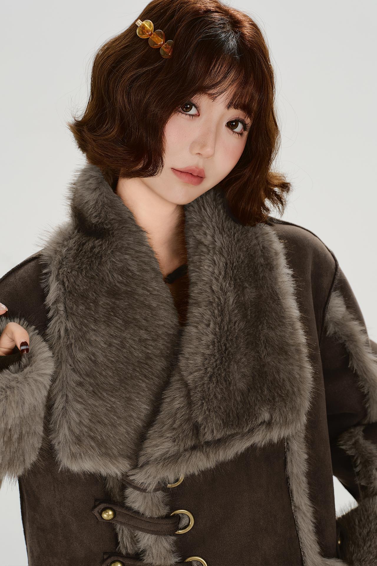 Retro Plush Lapel Coat