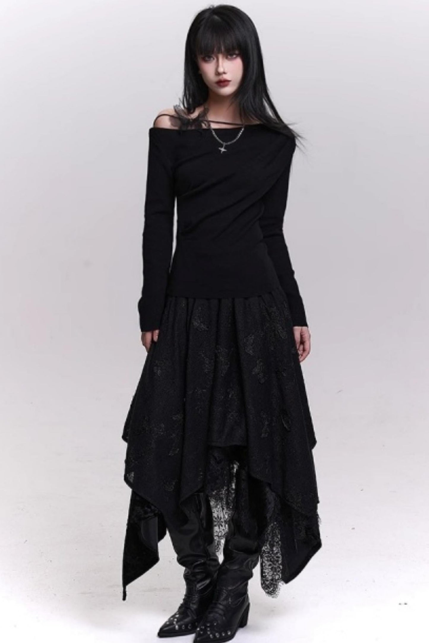 オフホワイトバタフライモチーフスカート