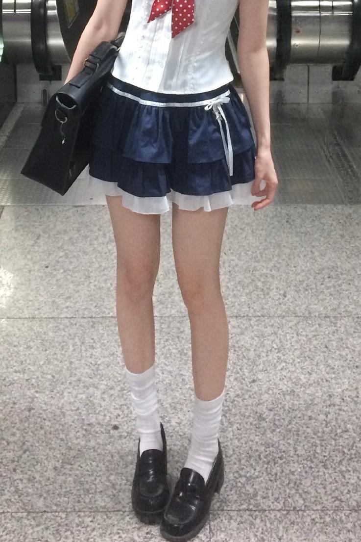 セーラートップス+ドットスカート
