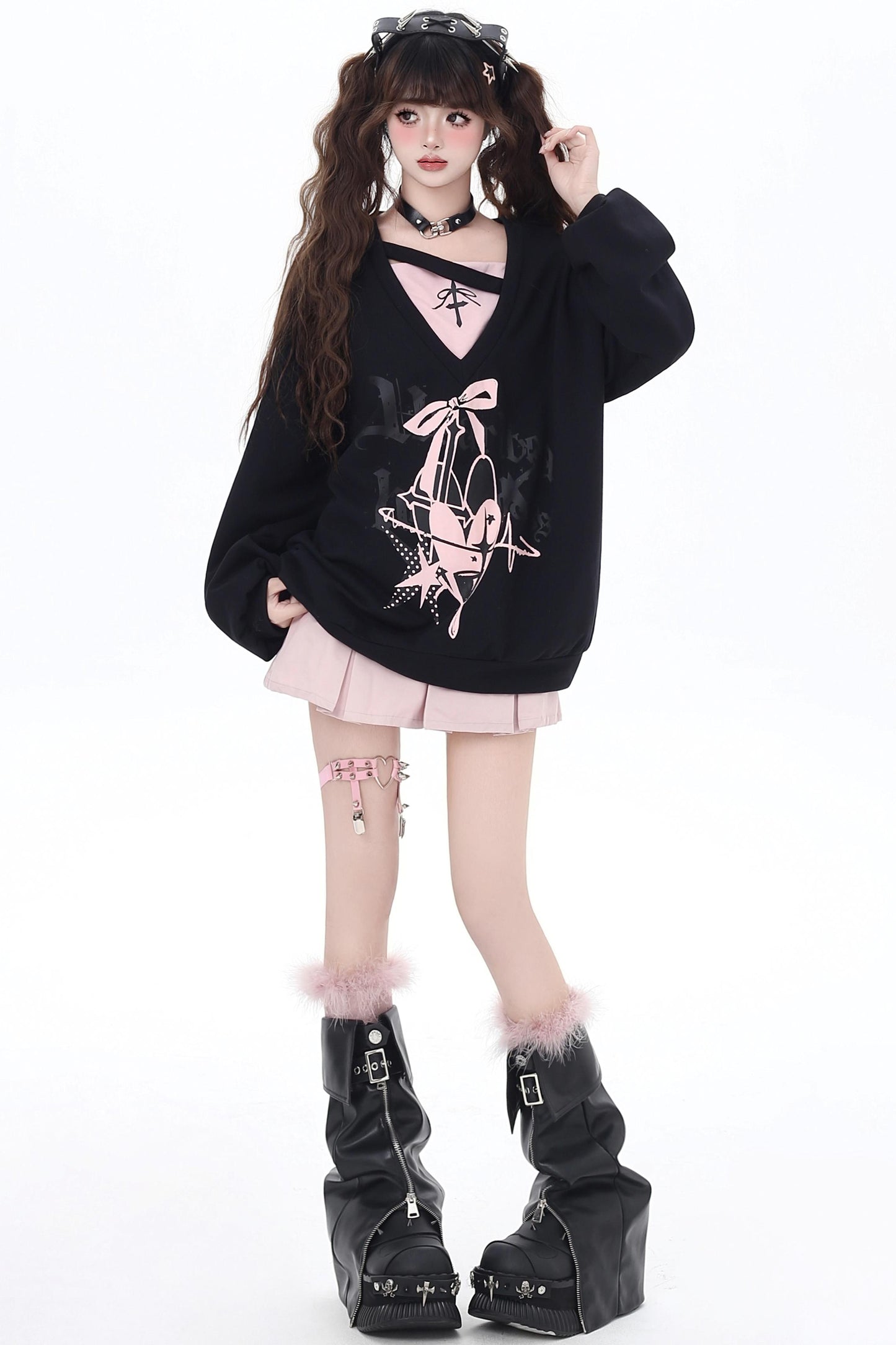 ニッチデザインVネックスウェット