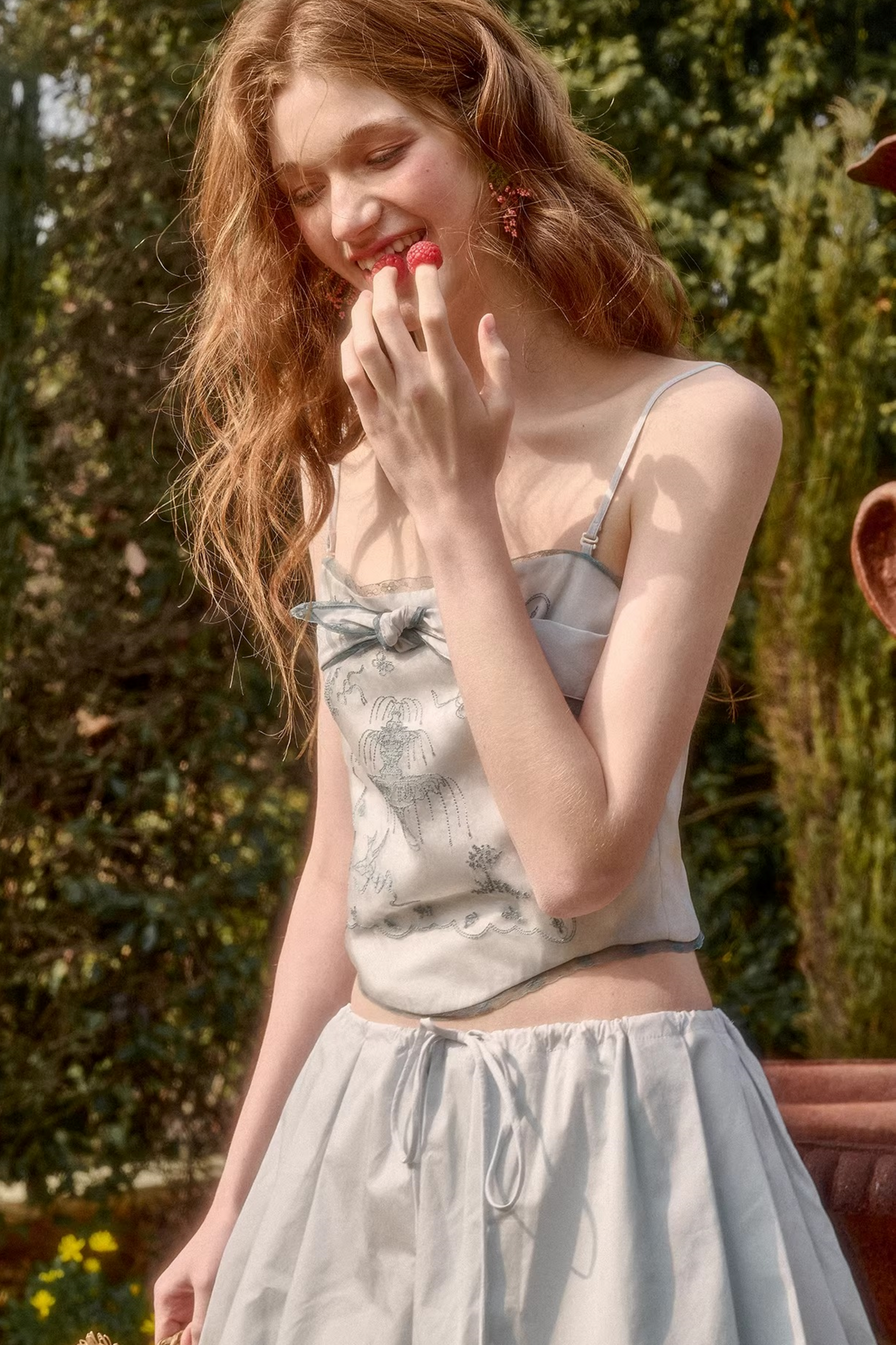 婴儿蓝上衣+裙子