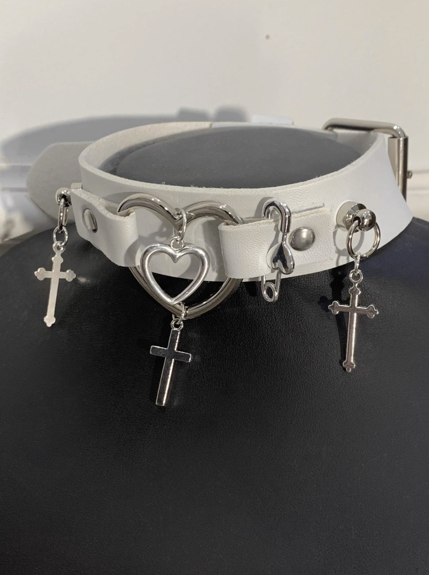 사브칼르치룰 벨트