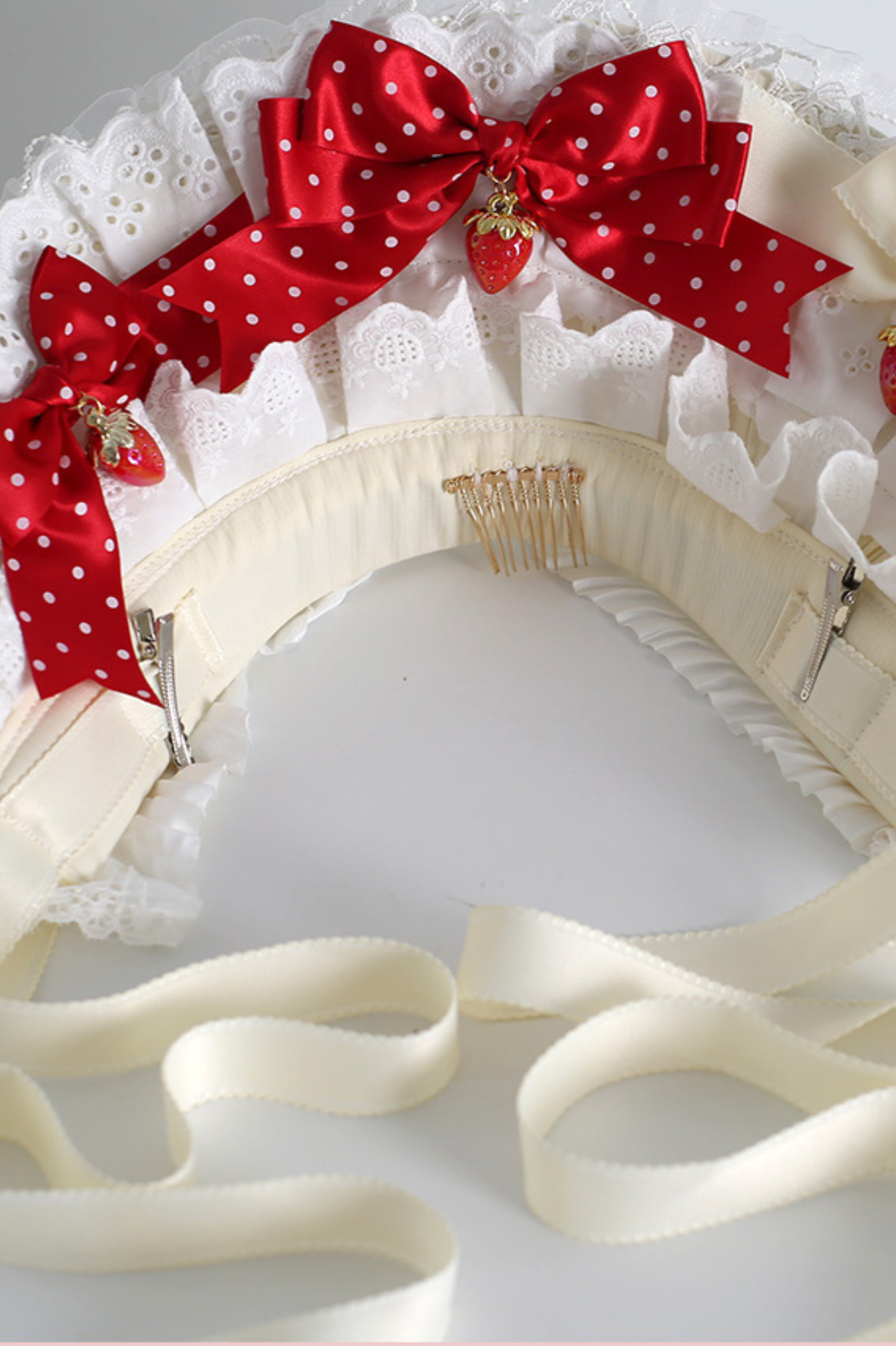 Strawberry dot bonnet