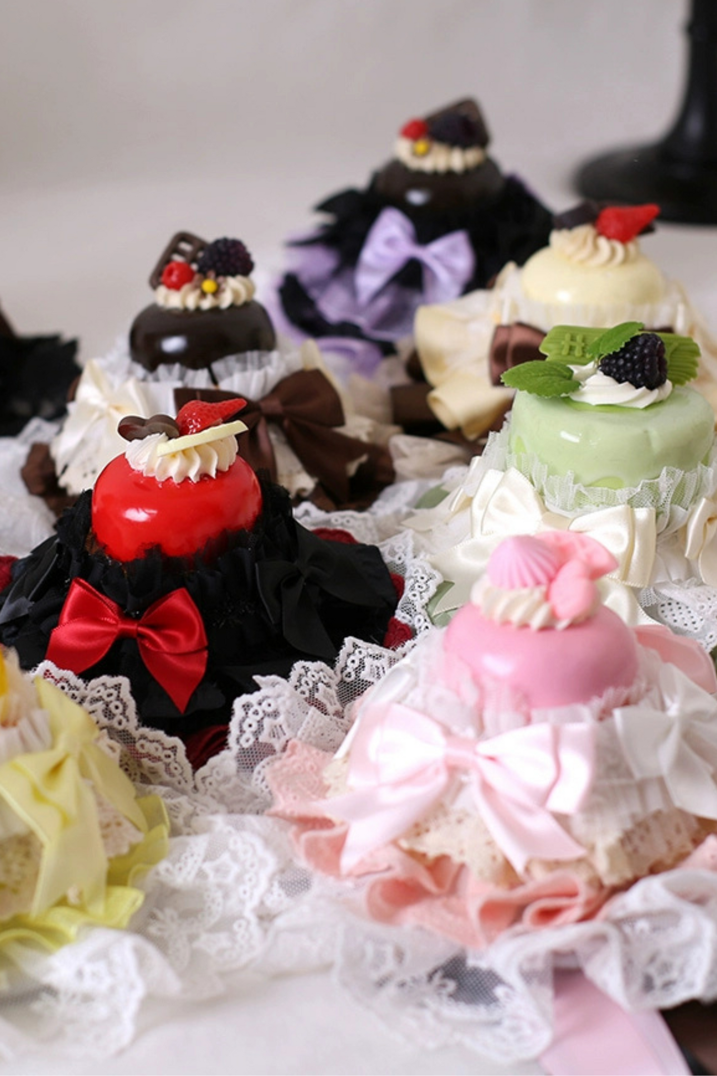 レースケーキアンソニーケーキシルクハット