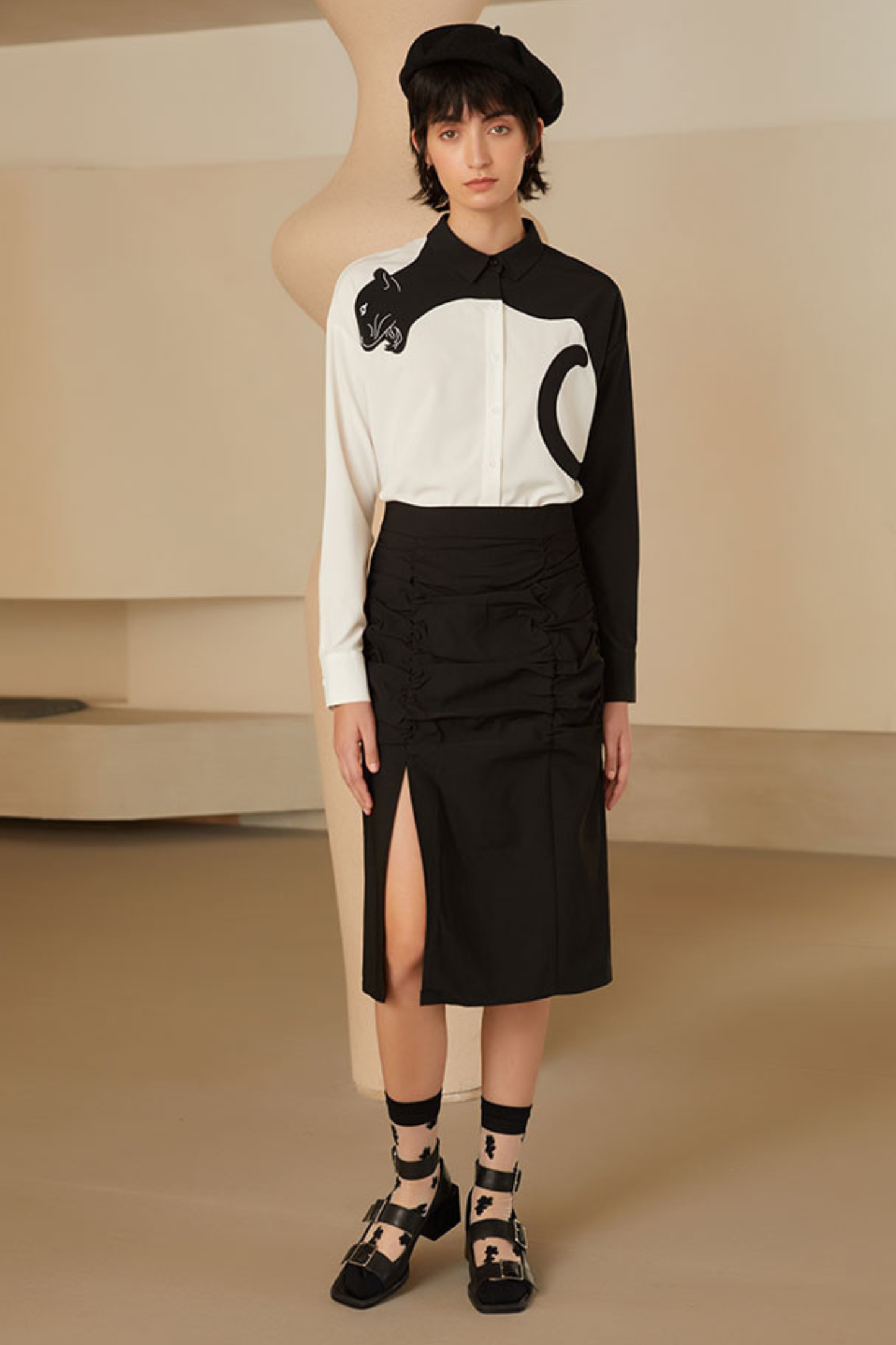 ヒョウ柄スリムフィットシャツ