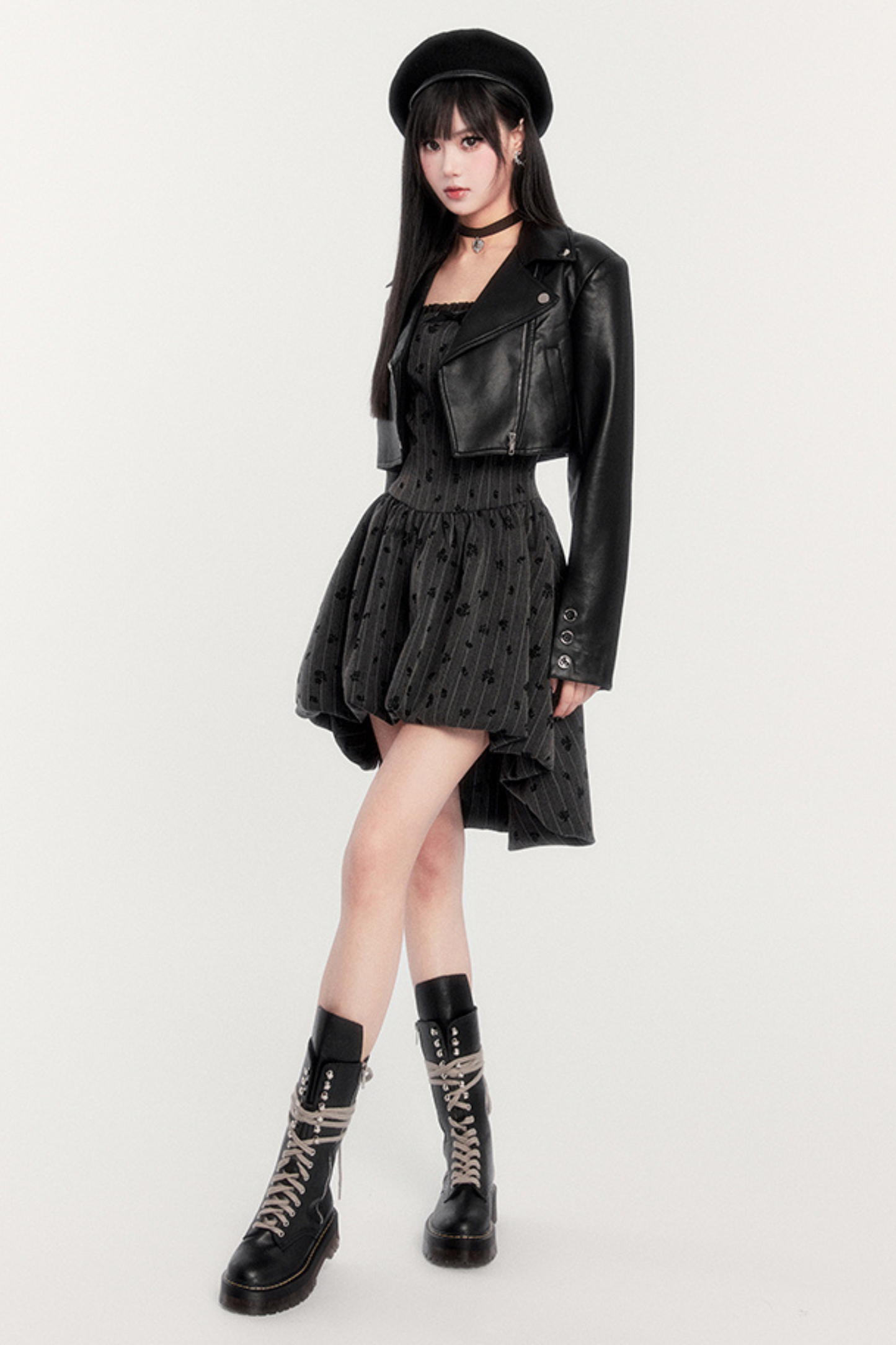 ローズアイランドサスペンダースカート