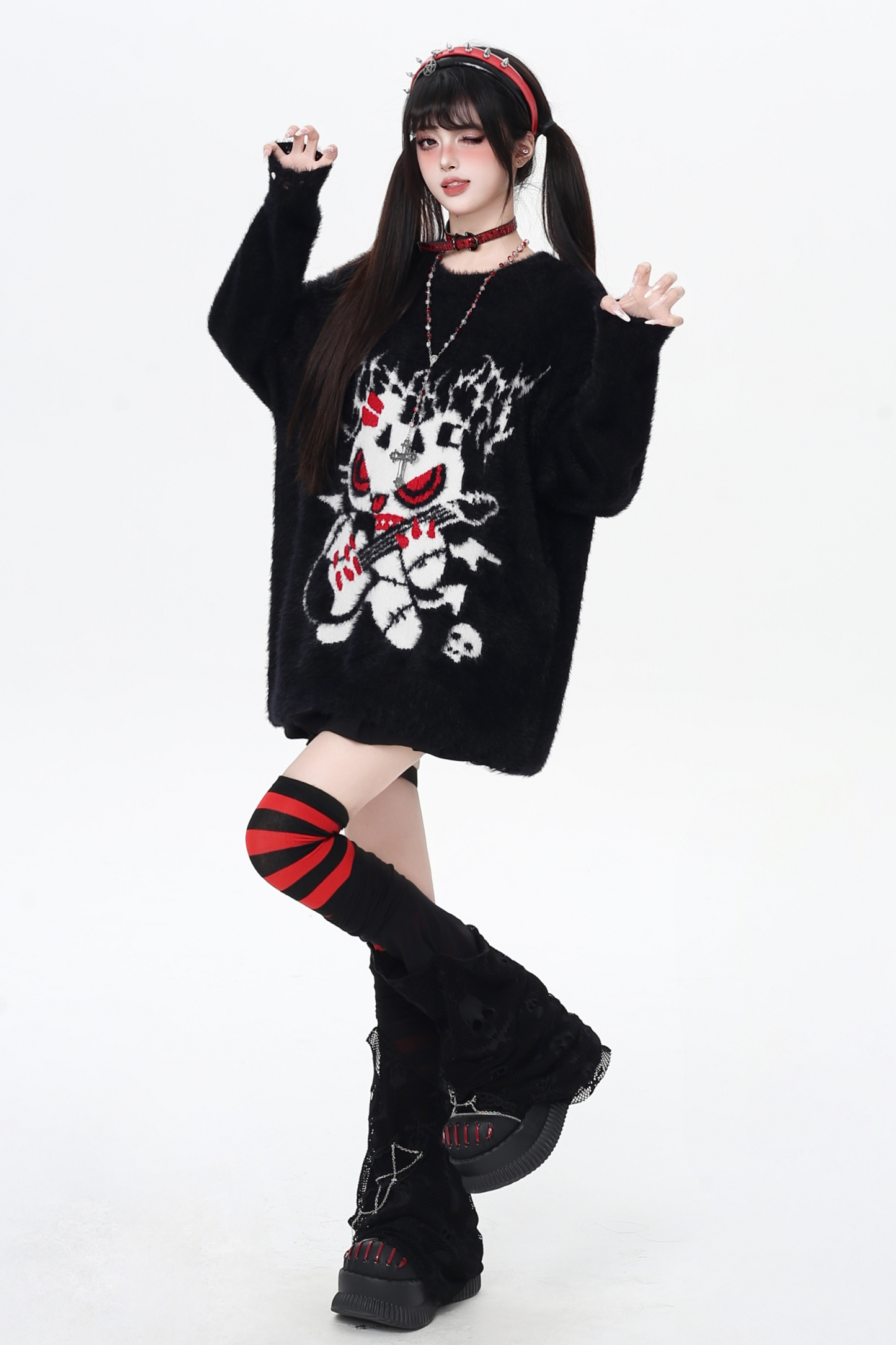 ロックベアルーズクルーネックトップス