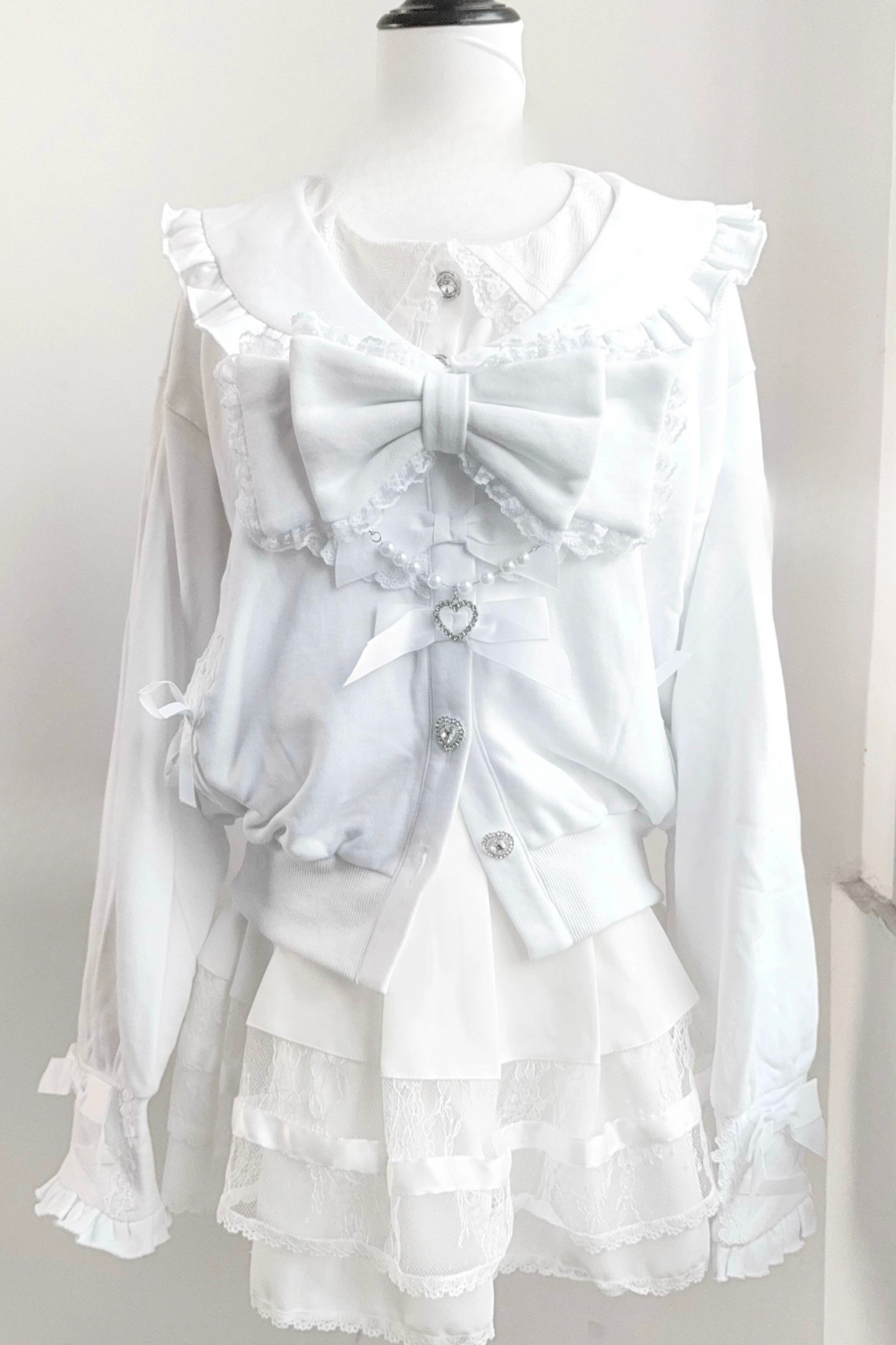 【Producto reservado】Chaqueta corta con cuello de marinero y lazo