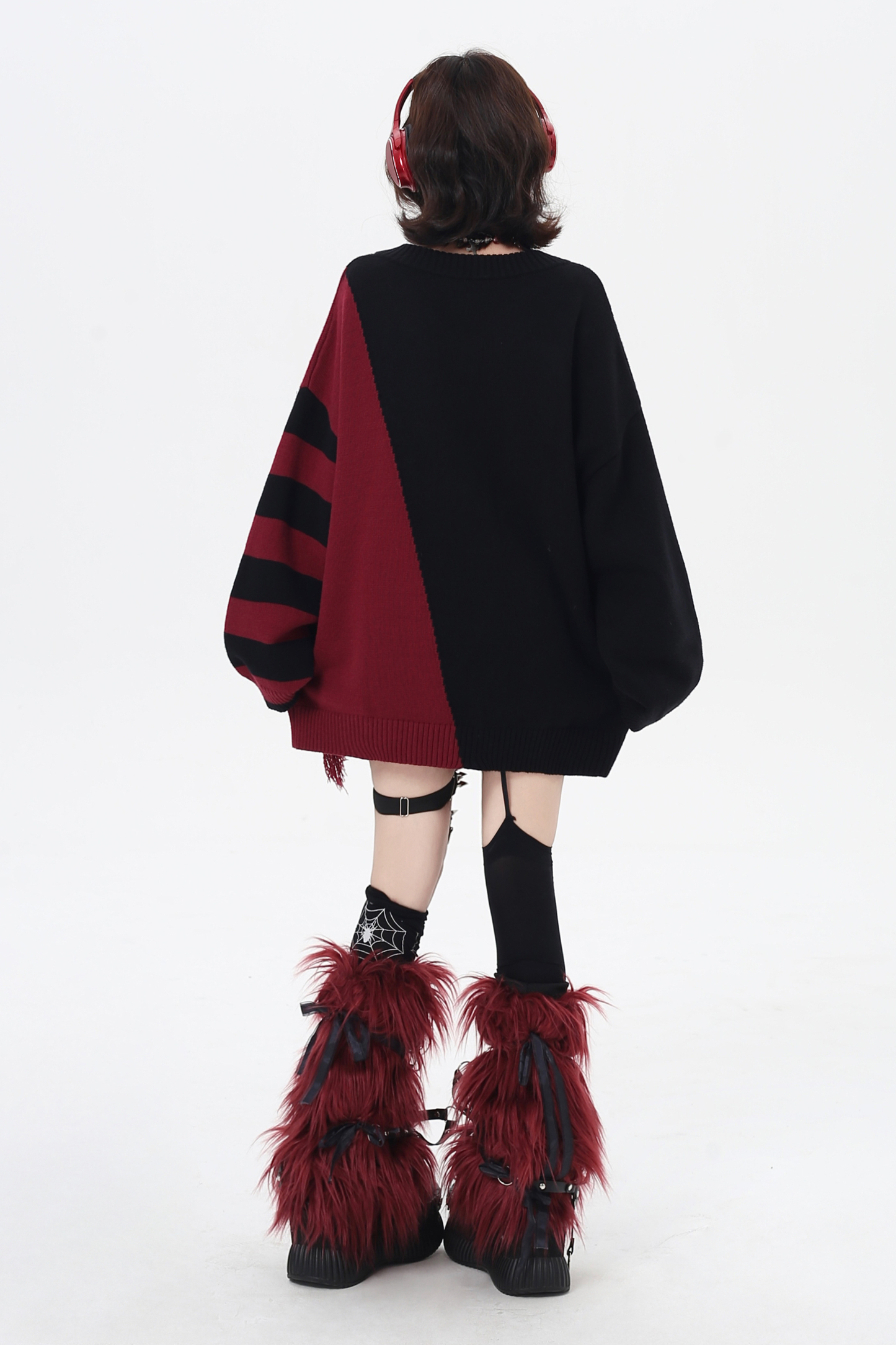 ダークストラップデザインルーズセーター