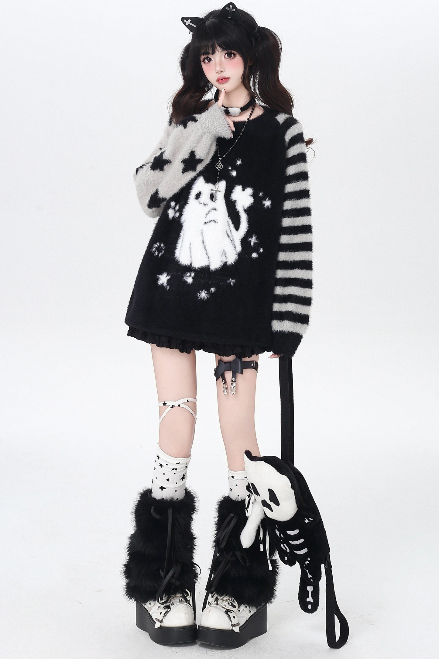 Asymmetric Three-Blue Tops