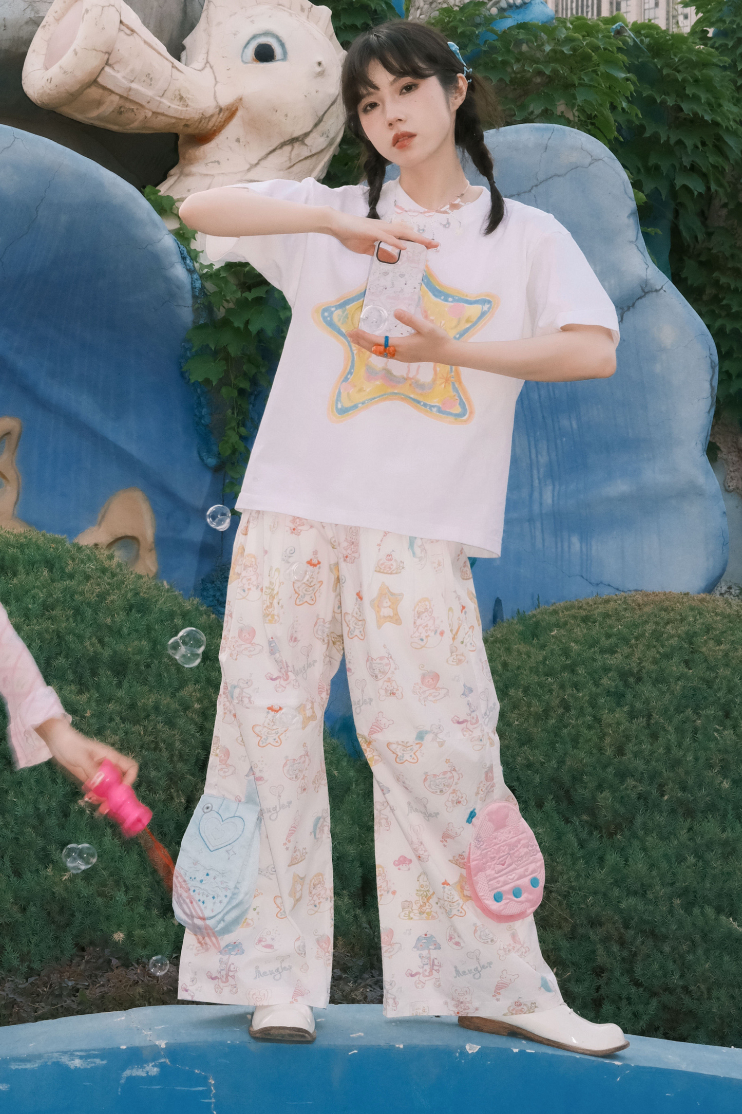 ラブ&スター プリントTシャツ