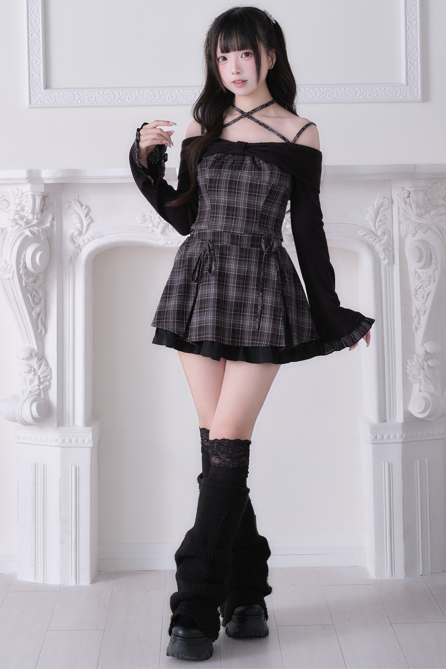 Kariertes süßes Oberteil + kurzer Rock