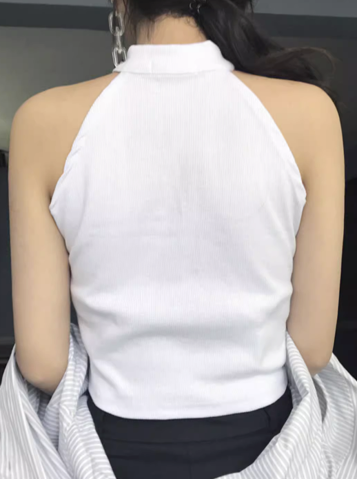 ホルターネック ハーフジップシャツ