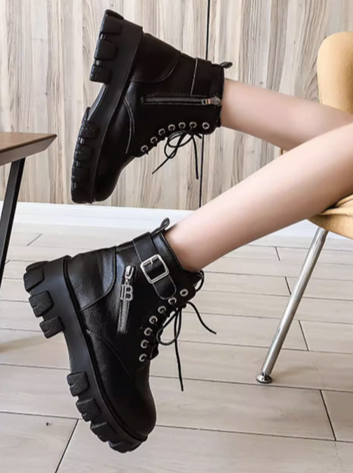 Back Strap Chamois Zip Lace-Up Boots