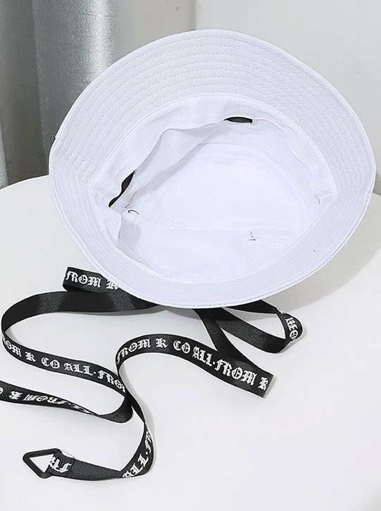 Cat ear logo ribbon strap bucket hat