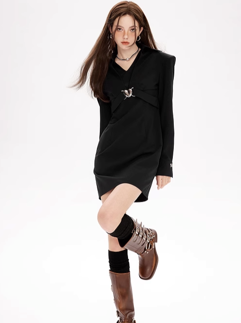 モードショートジャケット+タイトノースリーブワンピース