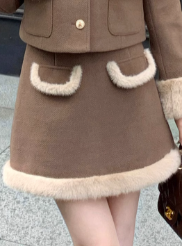 ウォルナットファードールジャケット+ファーダブルポケットスカート