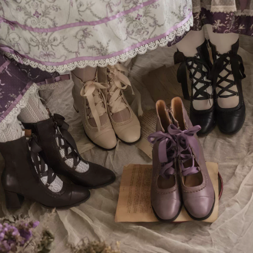 【12月26日予約締切】エレガントアンティークロリータレースアップブーツ