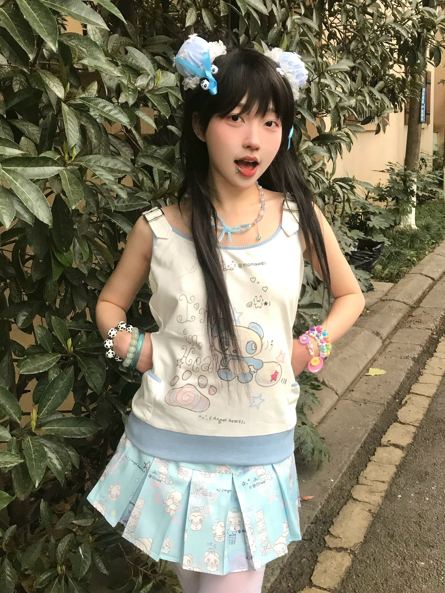 サブカルタンクトップトップス