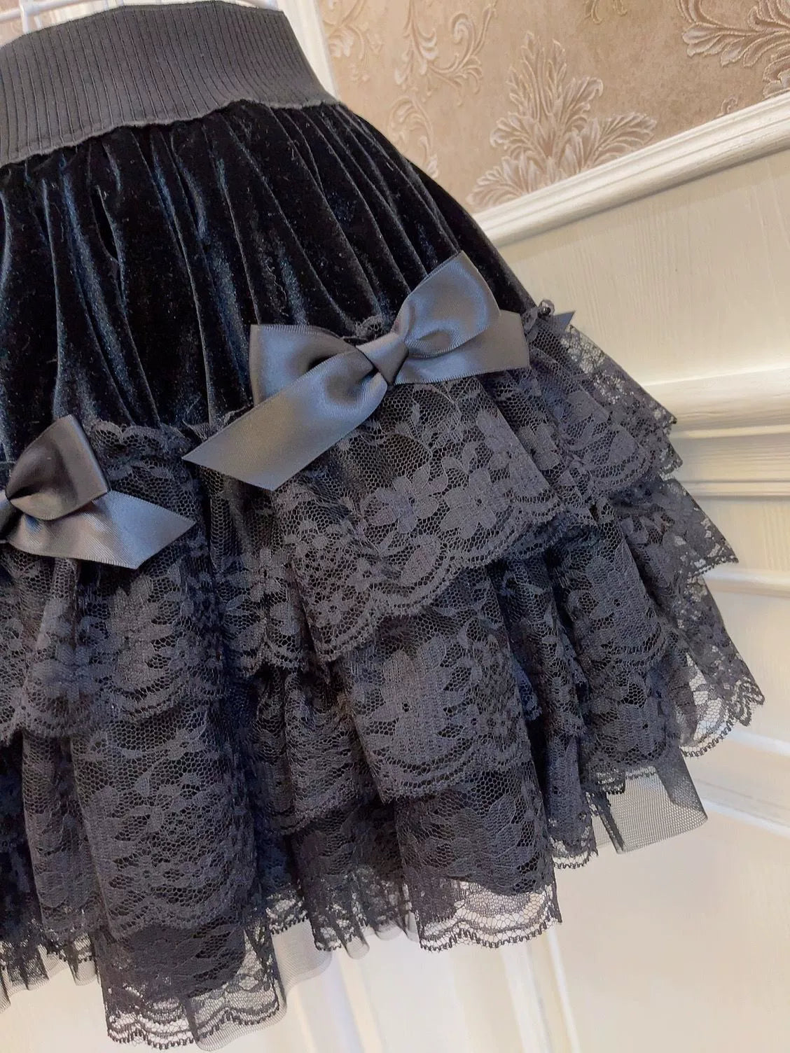 Ribbon Sweet Black Skirt