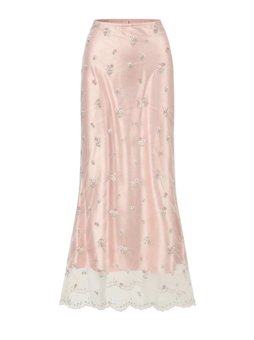Camisola dulce de satén con flores + falda de sirena