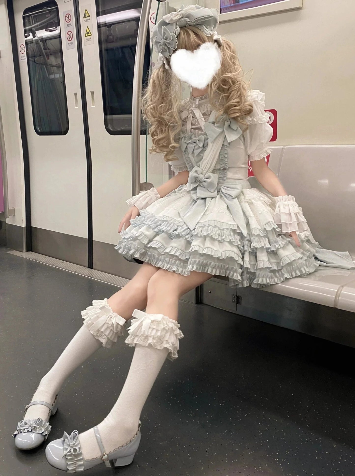 蓝白相间的甜美歌声连衣裙 洛丽塔连衣裙套装 可爱洛丽塔蕾丝蝴蝶结公主裙