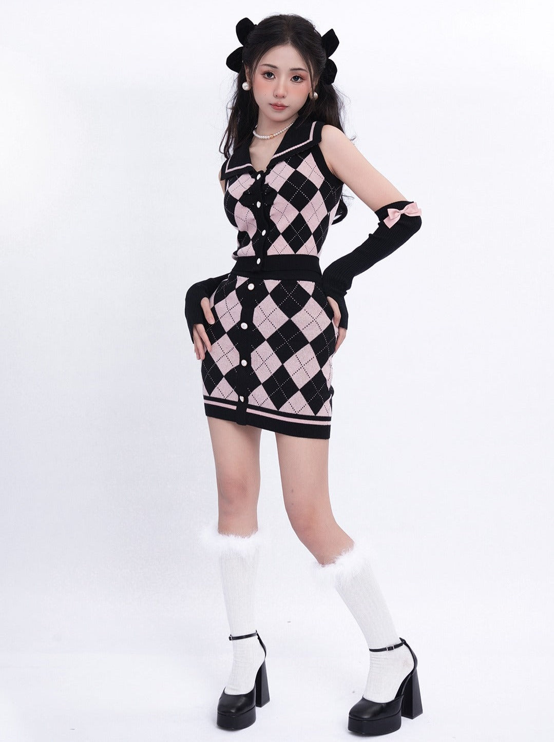 Black Pink Uniform Setup