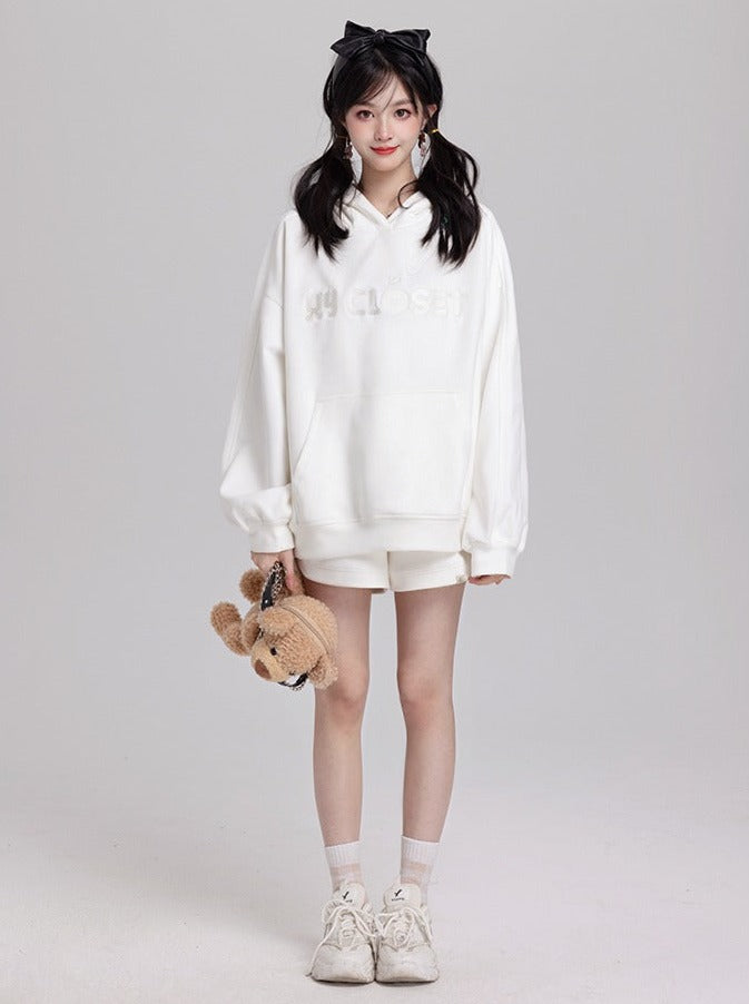 워드로브 스웨이드 후드 톱 + 슬릿 반바지