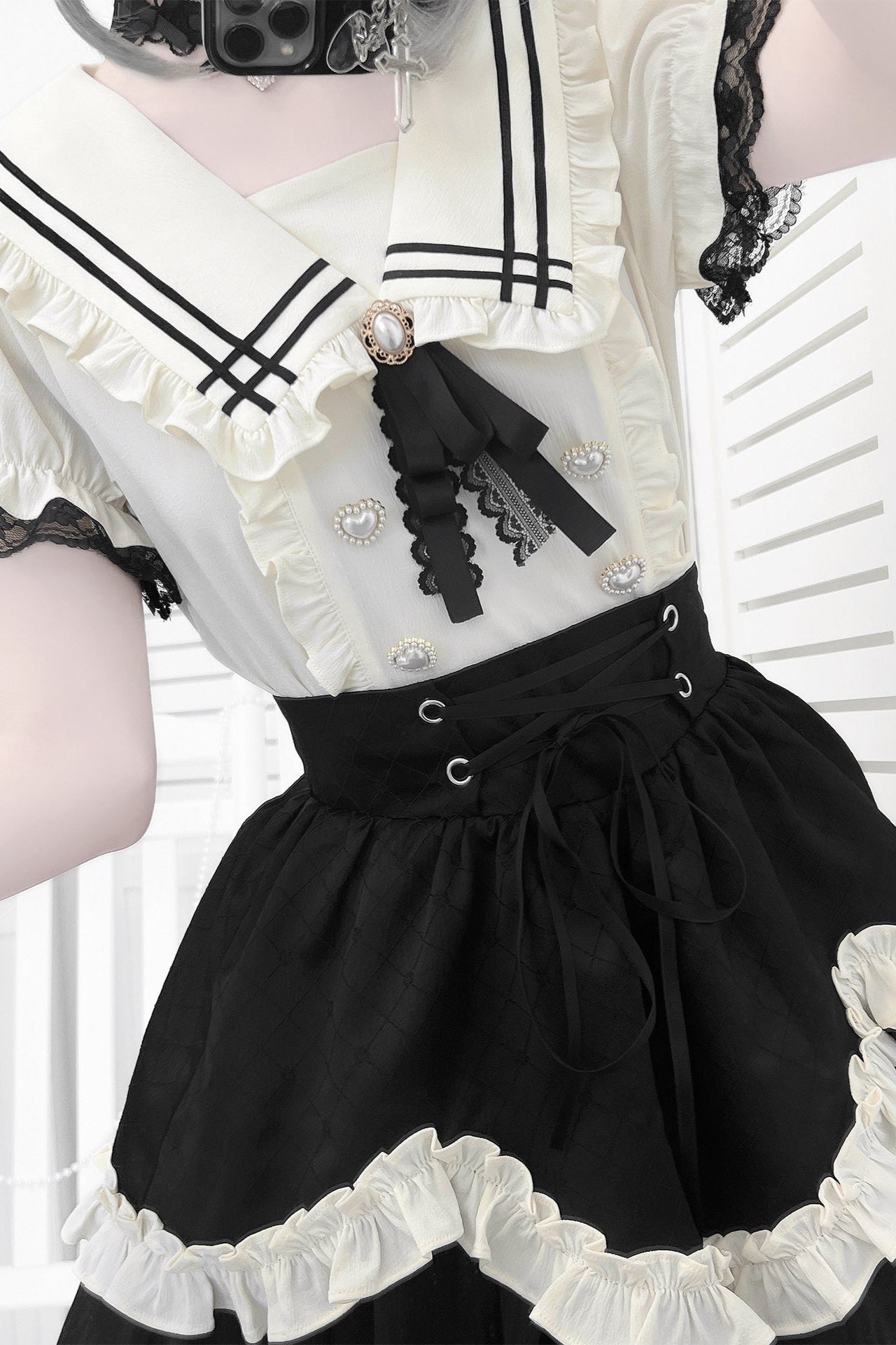 地雷ラインセーラートップス+フレアスカート