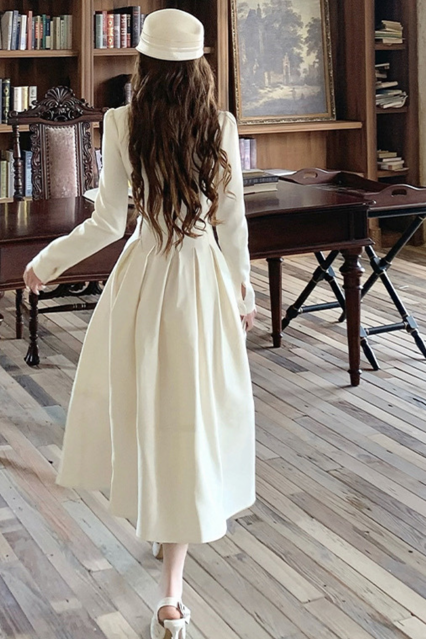 エレガントオースティンホワイトティーロングワンピース