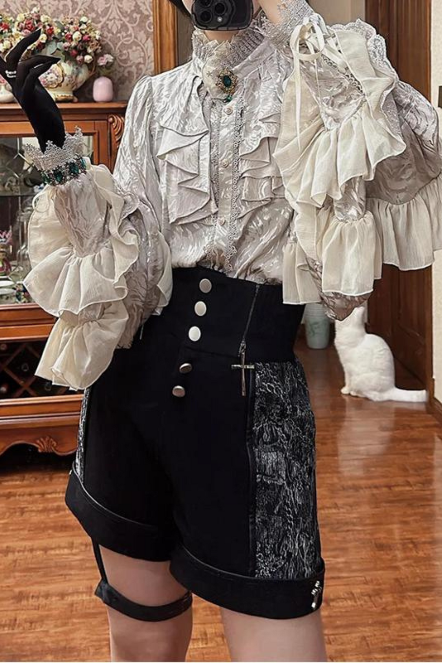 Gothisches Hemd mit Prinzen-Silber-Design