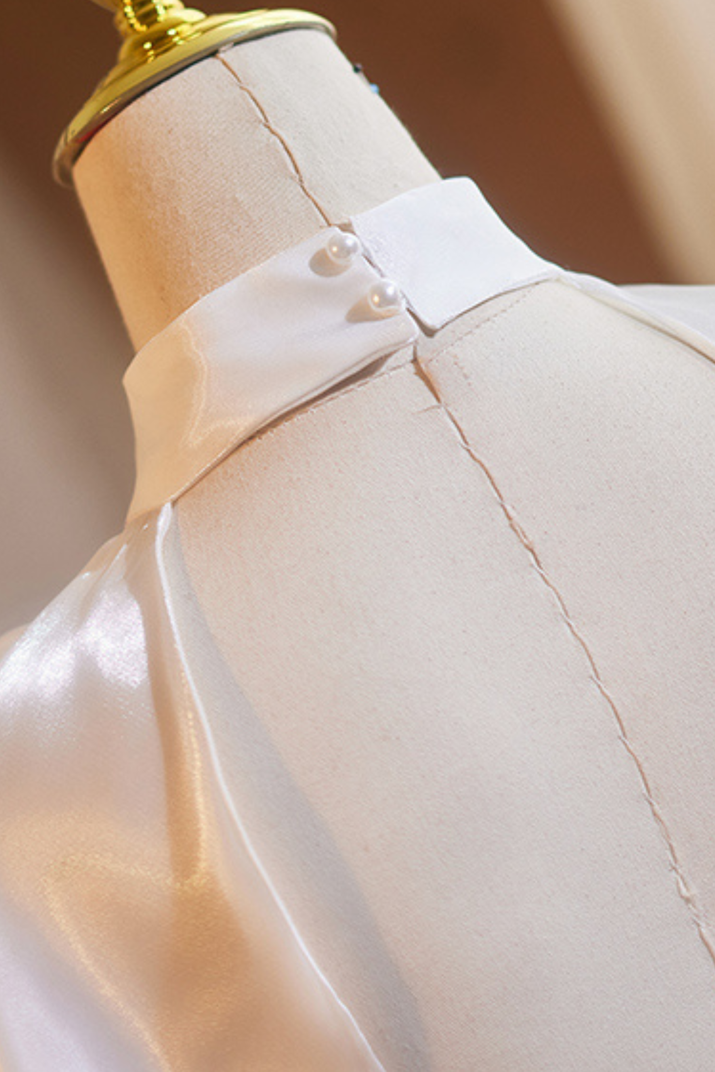 シフォーンショルダーネックトップス