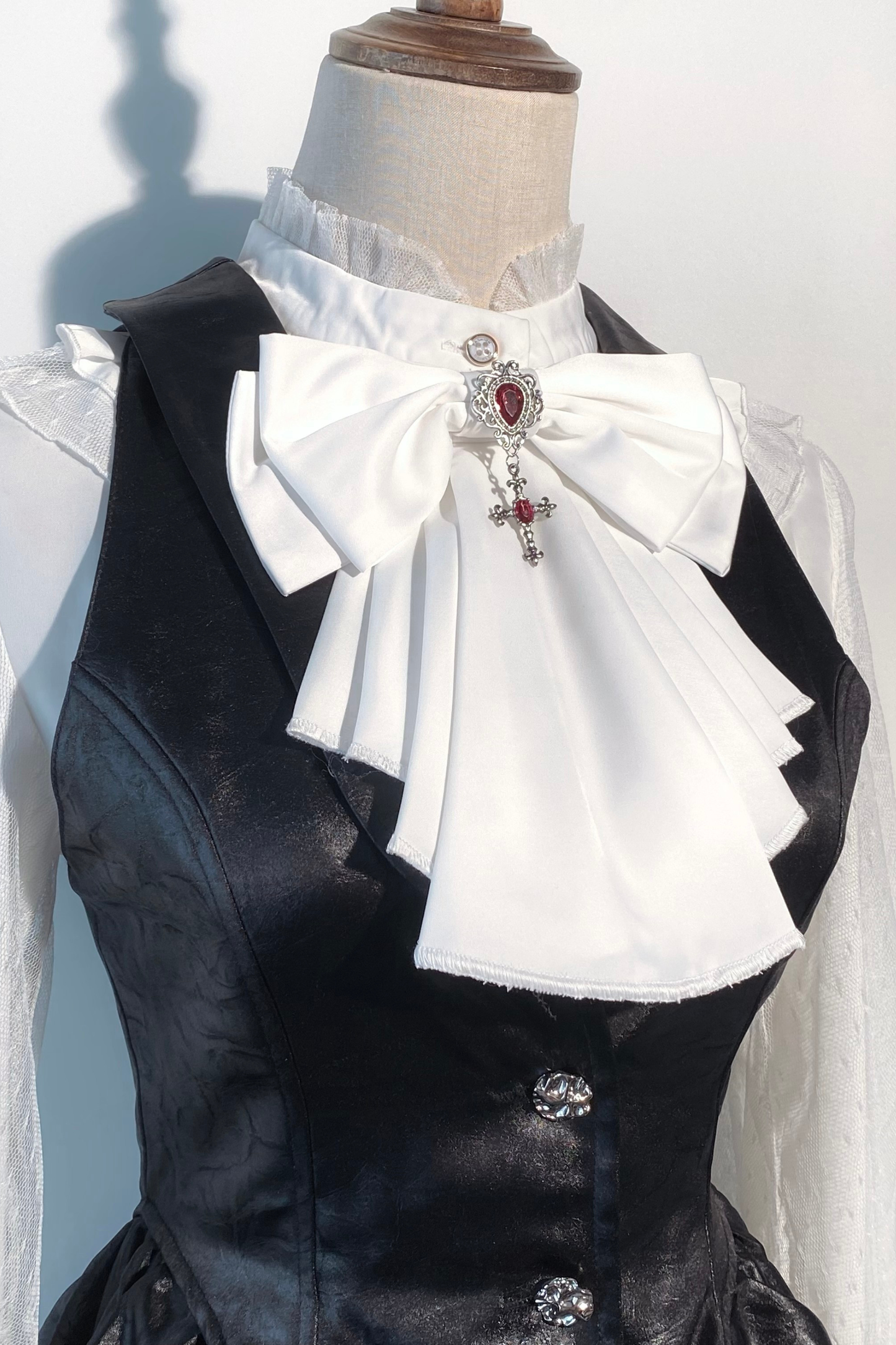 시크 롱 테일 베스트 + 리본 칼라