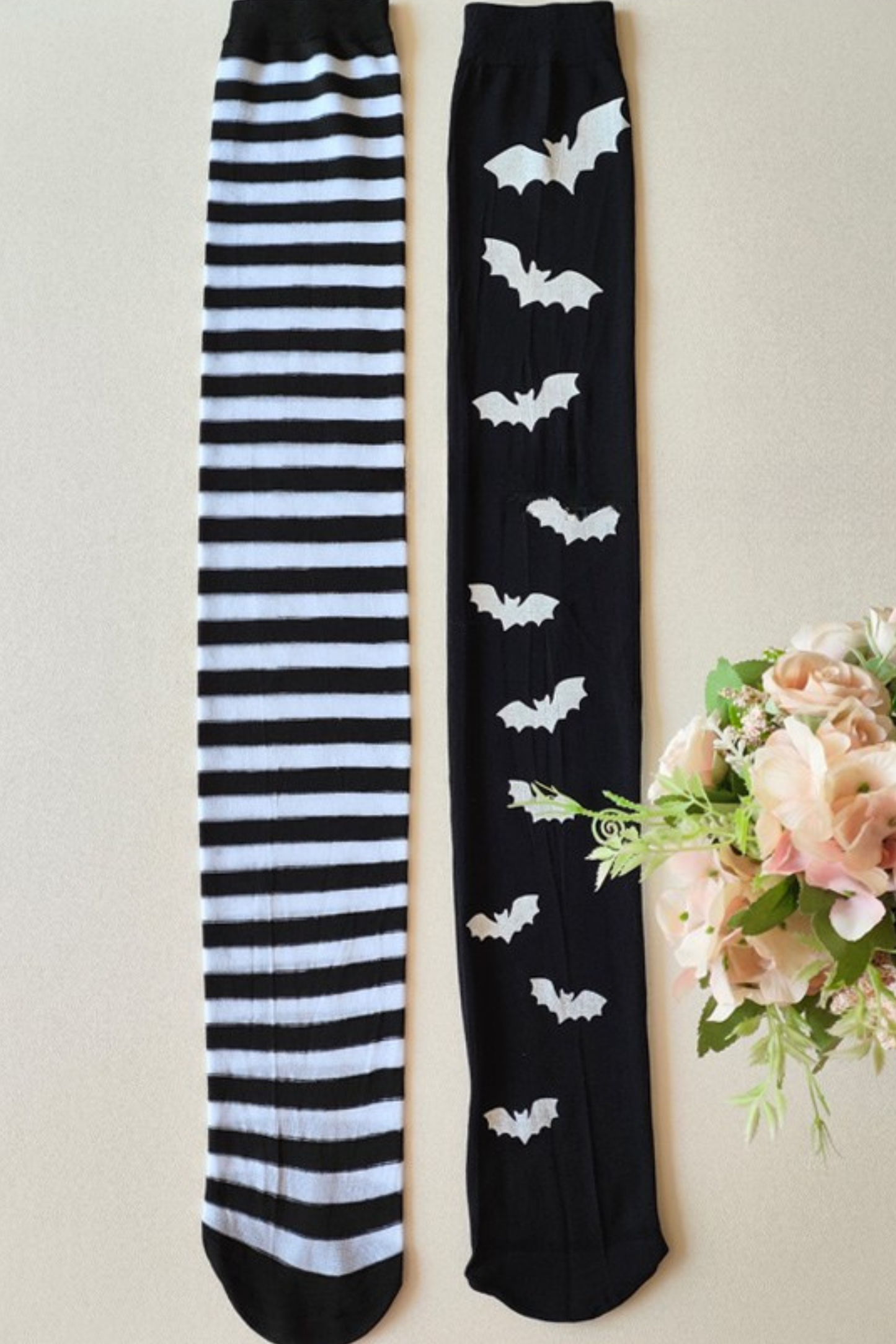 ゴシックロリータボーダーハイソックス