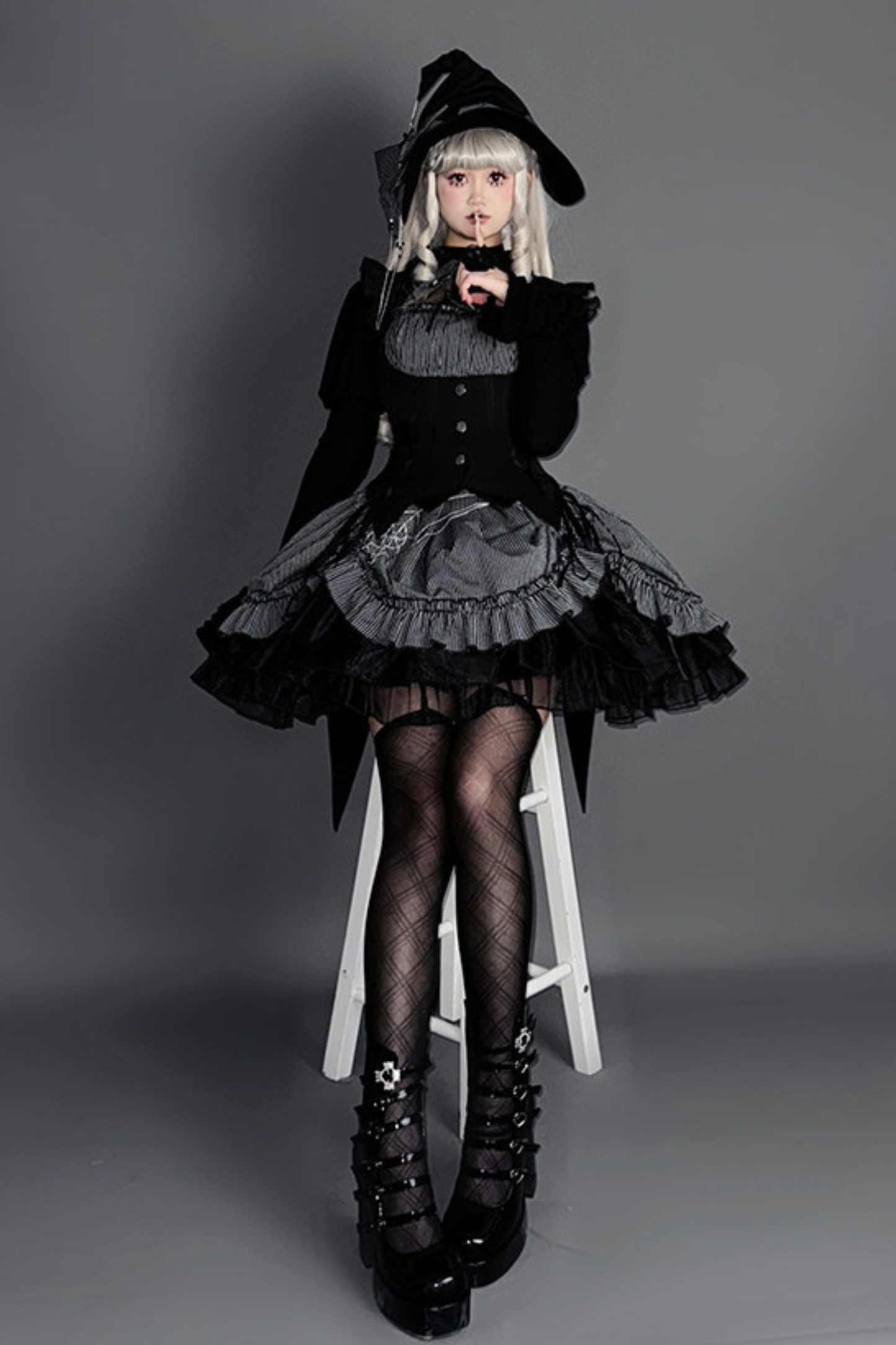 【4月8日予約締切】レースヘムゴシックトップス