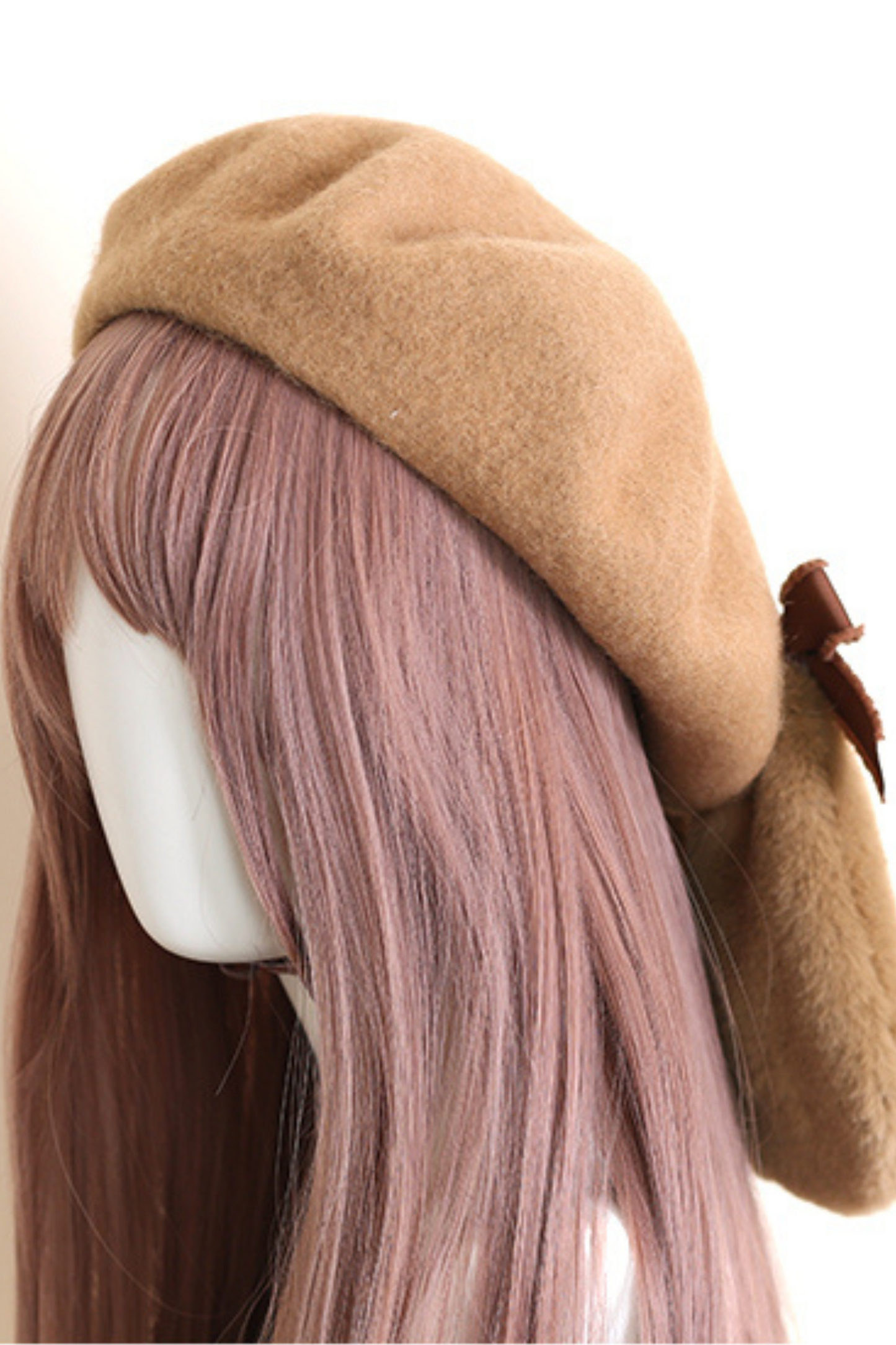Caramel ribbon beret