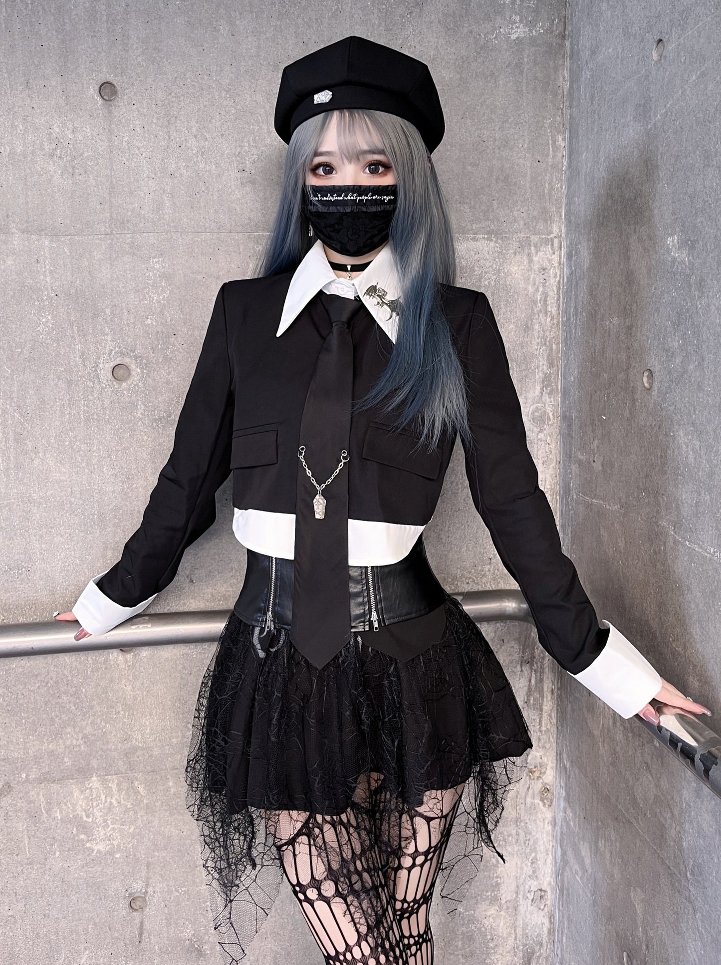 ダークスタイルチェーンブラックネクタイ