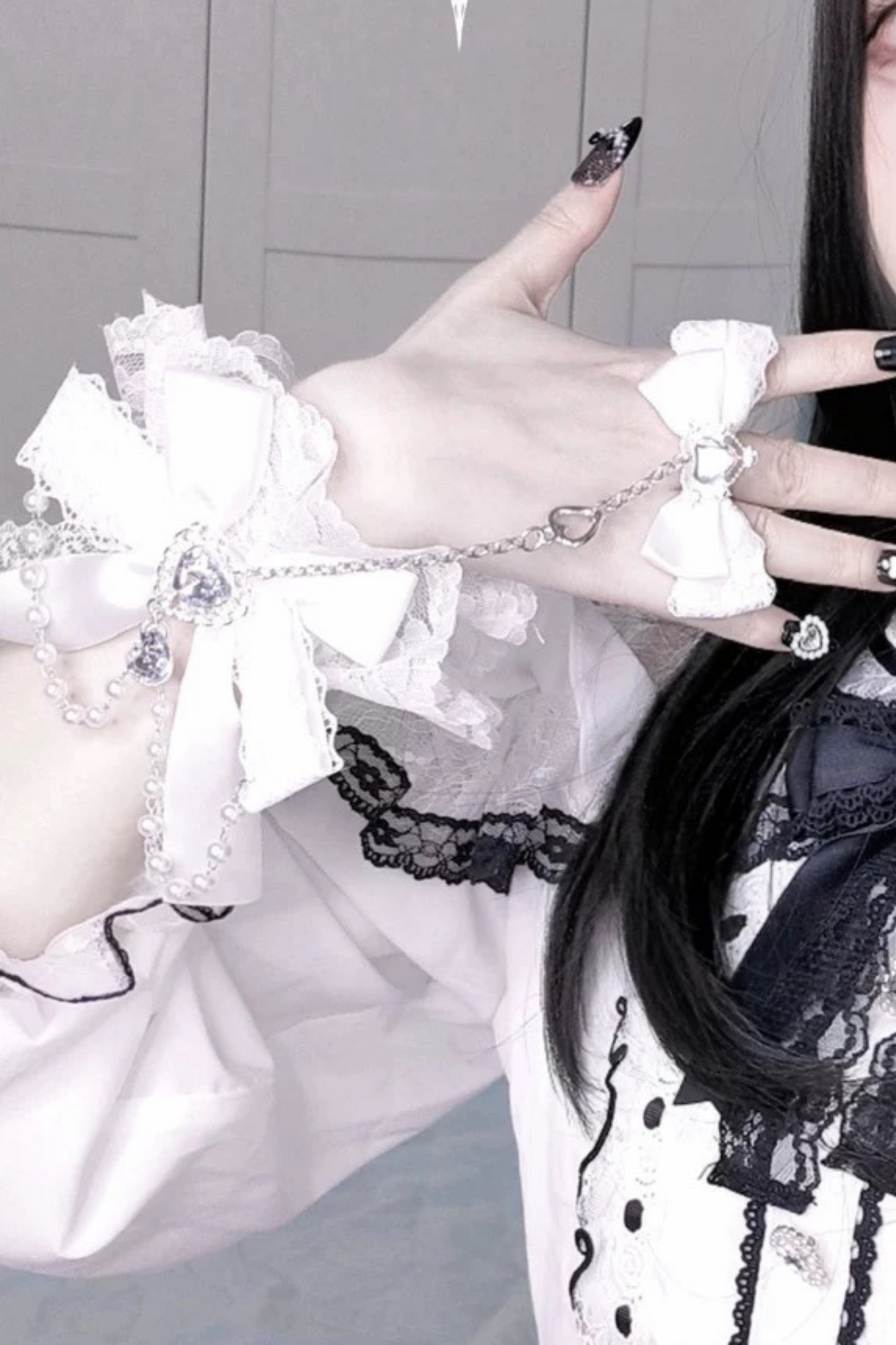 Ribbon Rhinestone Chain Lace Hand Sleeve Back Chain