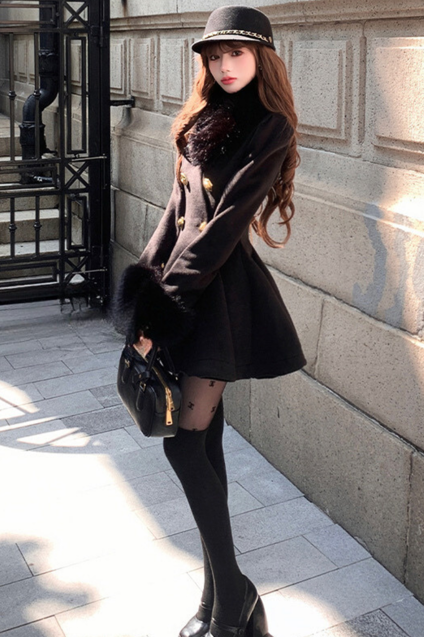 フレンチファーカラーブラックウエストウールコート