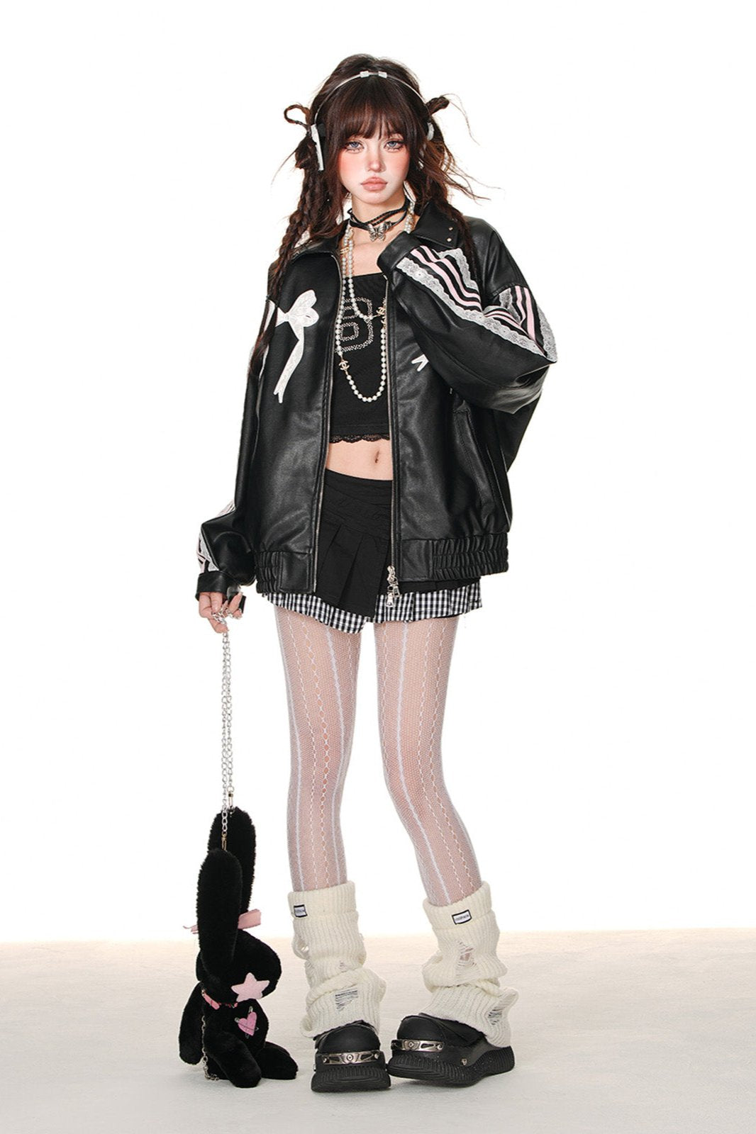 クールブラックレザーレースジャケット