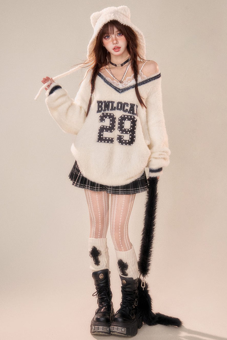 シーホースヘアオフショルダーVネックセーター