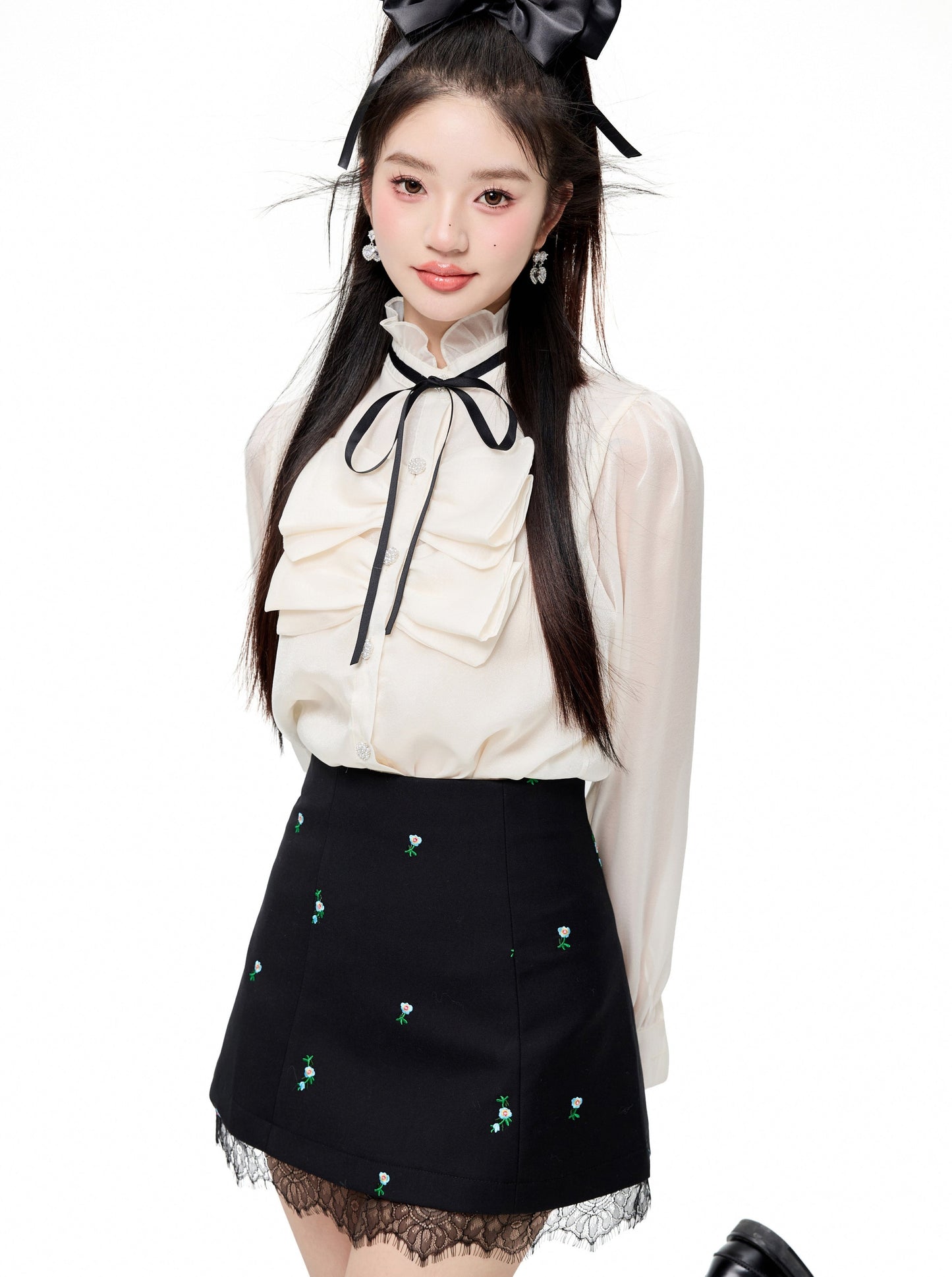 フラワーレースステッチスカート