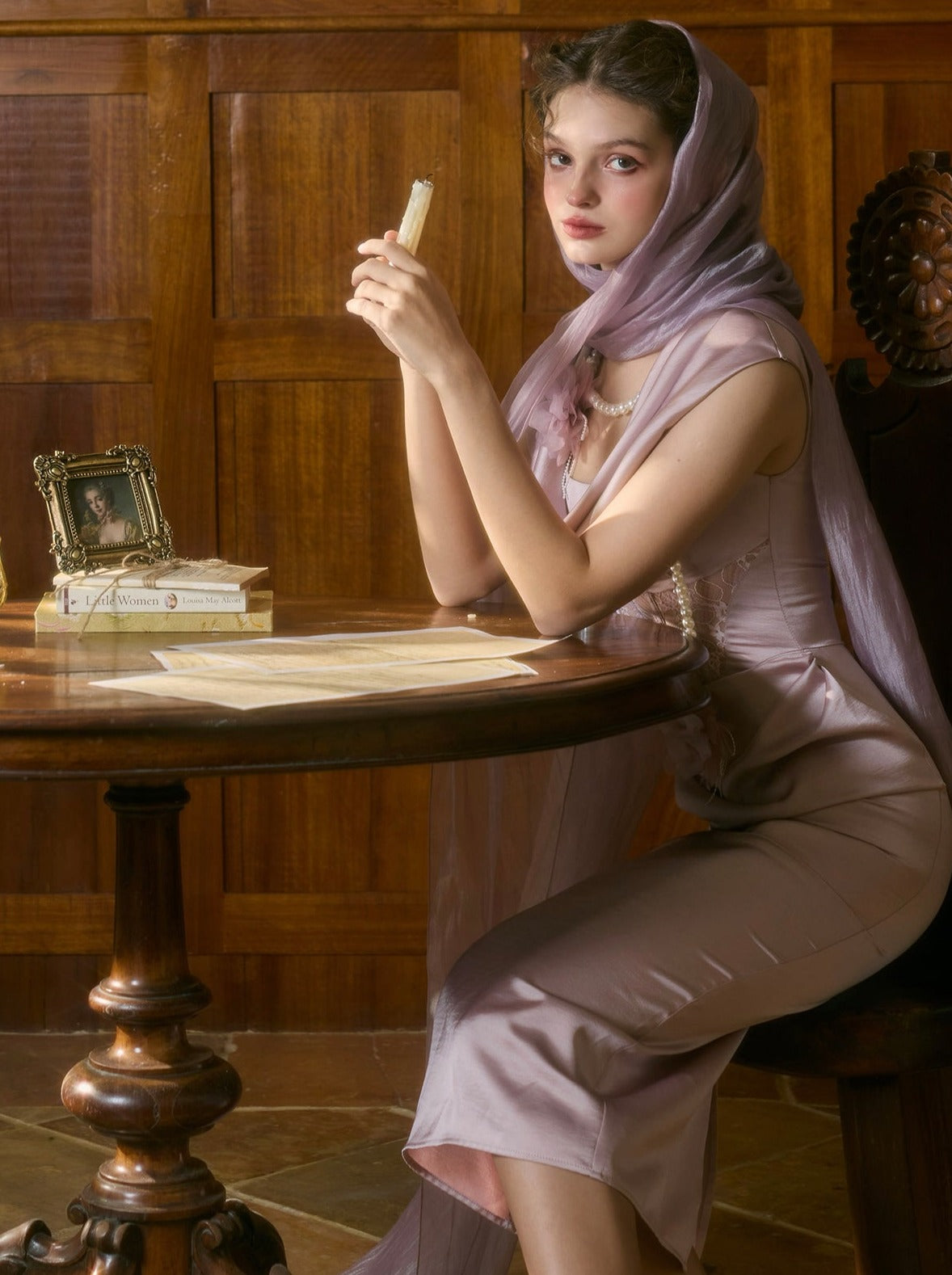 フレンチ ロマンティック デザインヘビーパープルサテンライトフィッシュボーンドレス