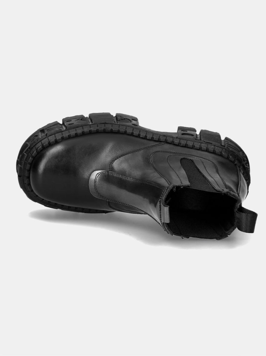 街头风格的朋克平台靴