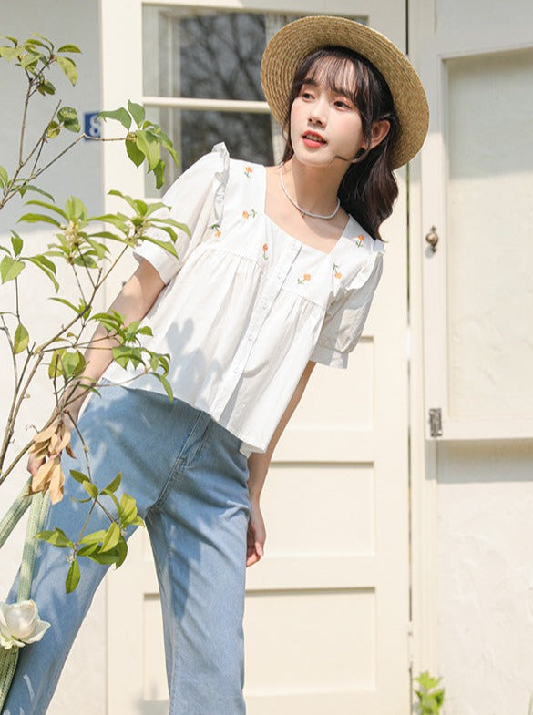 リトルスイートフラワースクエアカラートップス