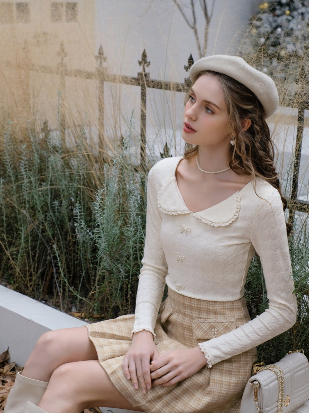 밀크 쉐이크 프렌치 탑 + 옐로우 체크 스커트