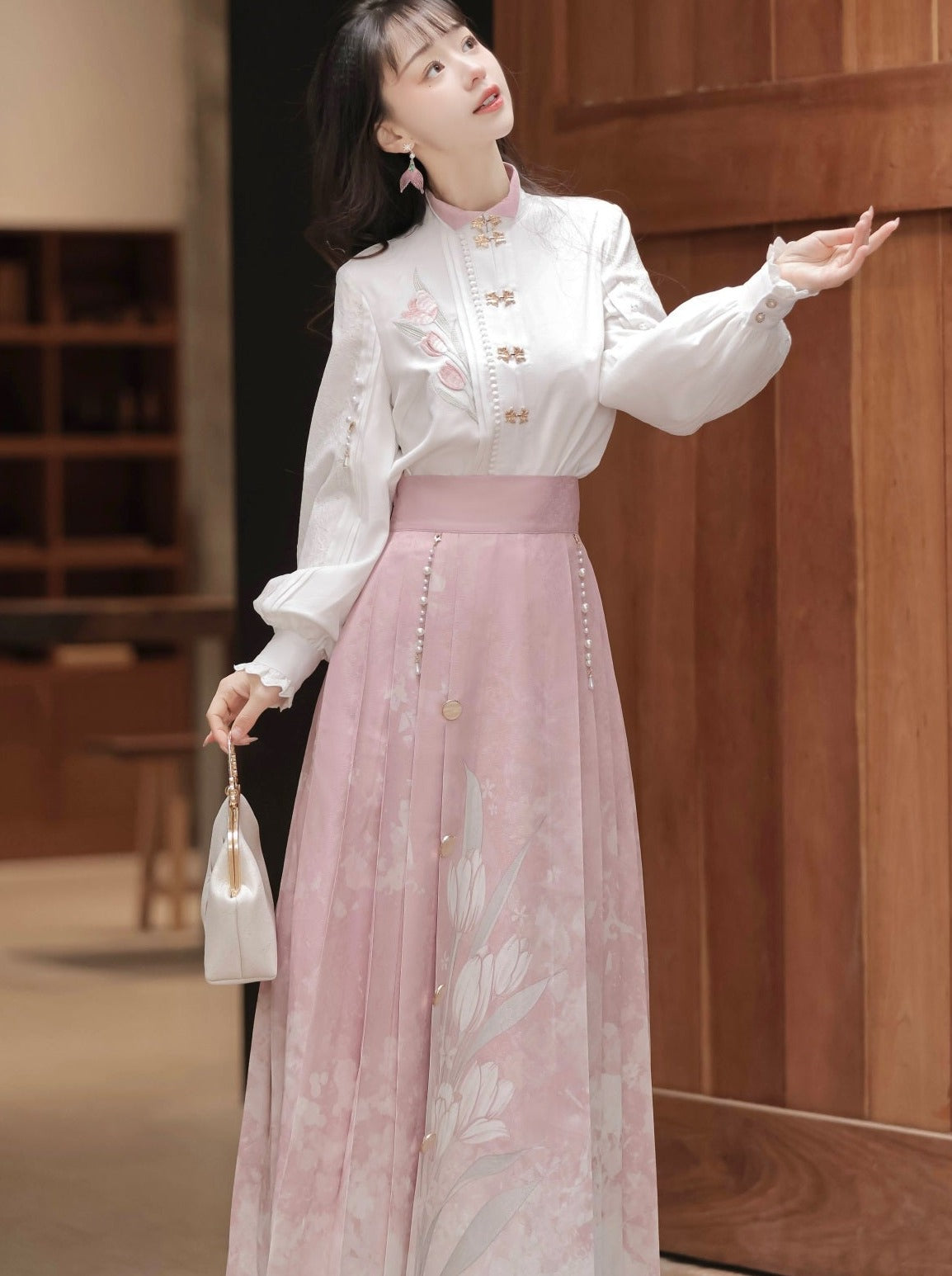 郁金香粉色马面裙套装汉阳折中披肩斗篷新中式小礼服秋冬汉服