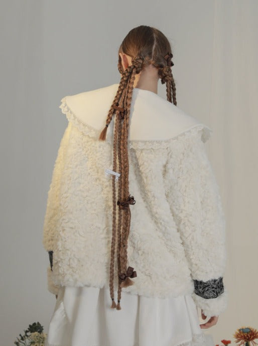 ハイネックカラージャカードシームファーコート