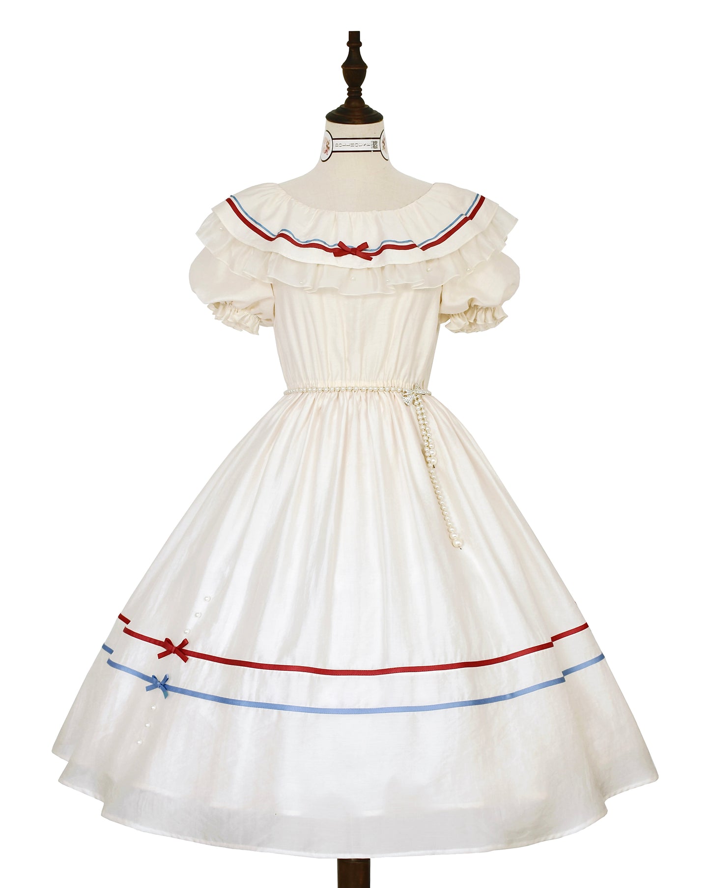 Vestido lolita con volumen y pequeño vuelo