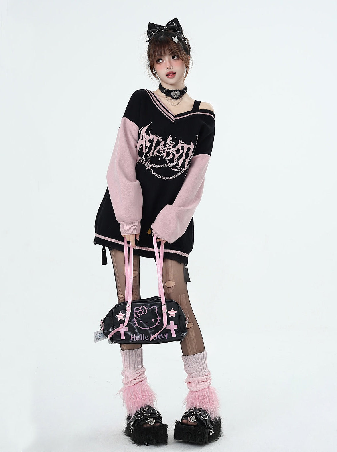 Millennium Sweet Cool Black Pink V-neck Top